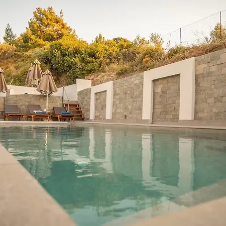 Erato Superior Villa Kremastí