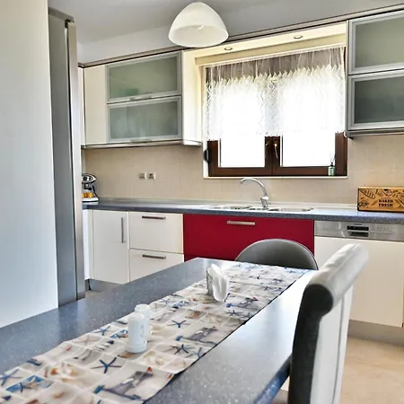 Erato Superior Villa Kremastí